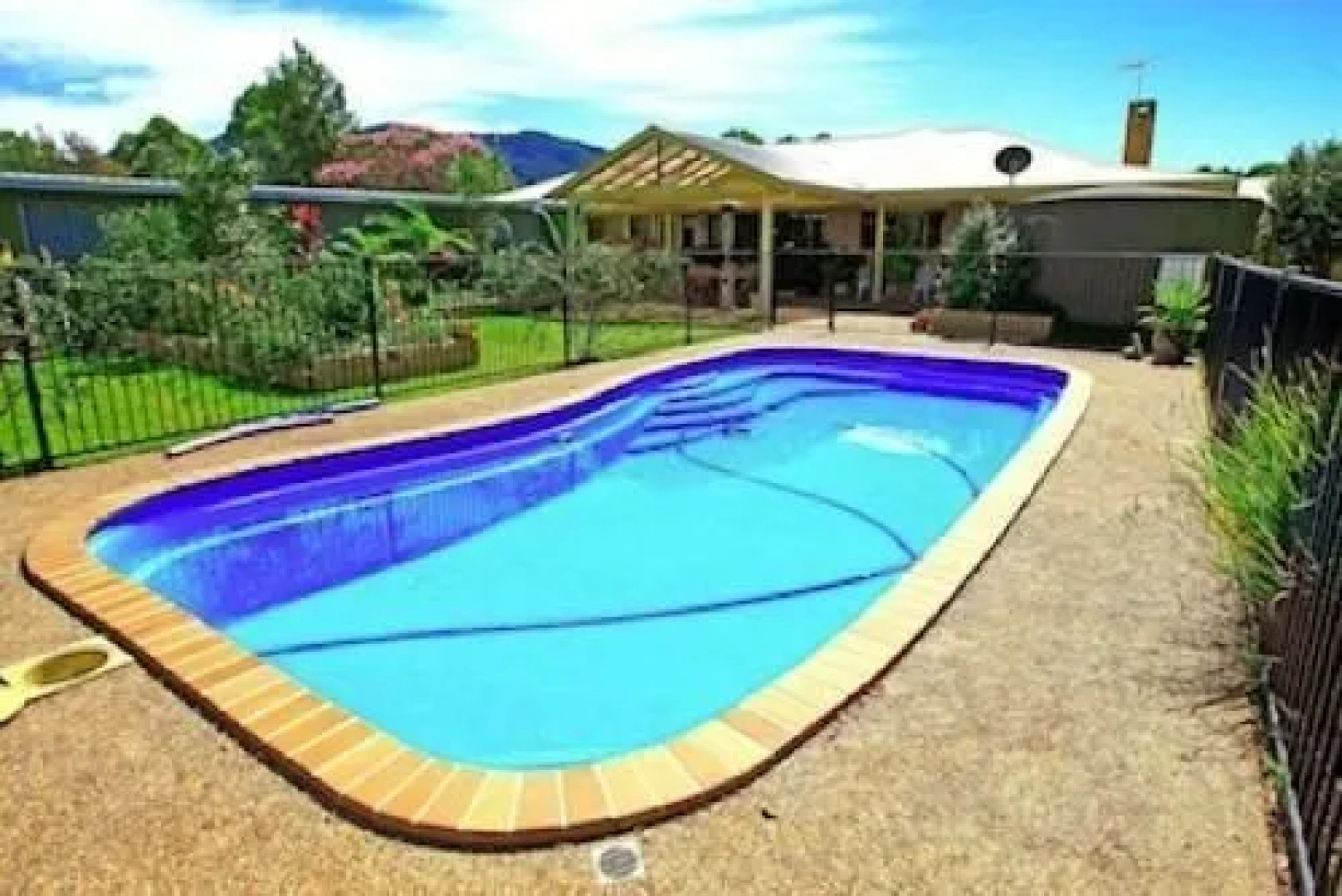 Yarrahapinni Homestead