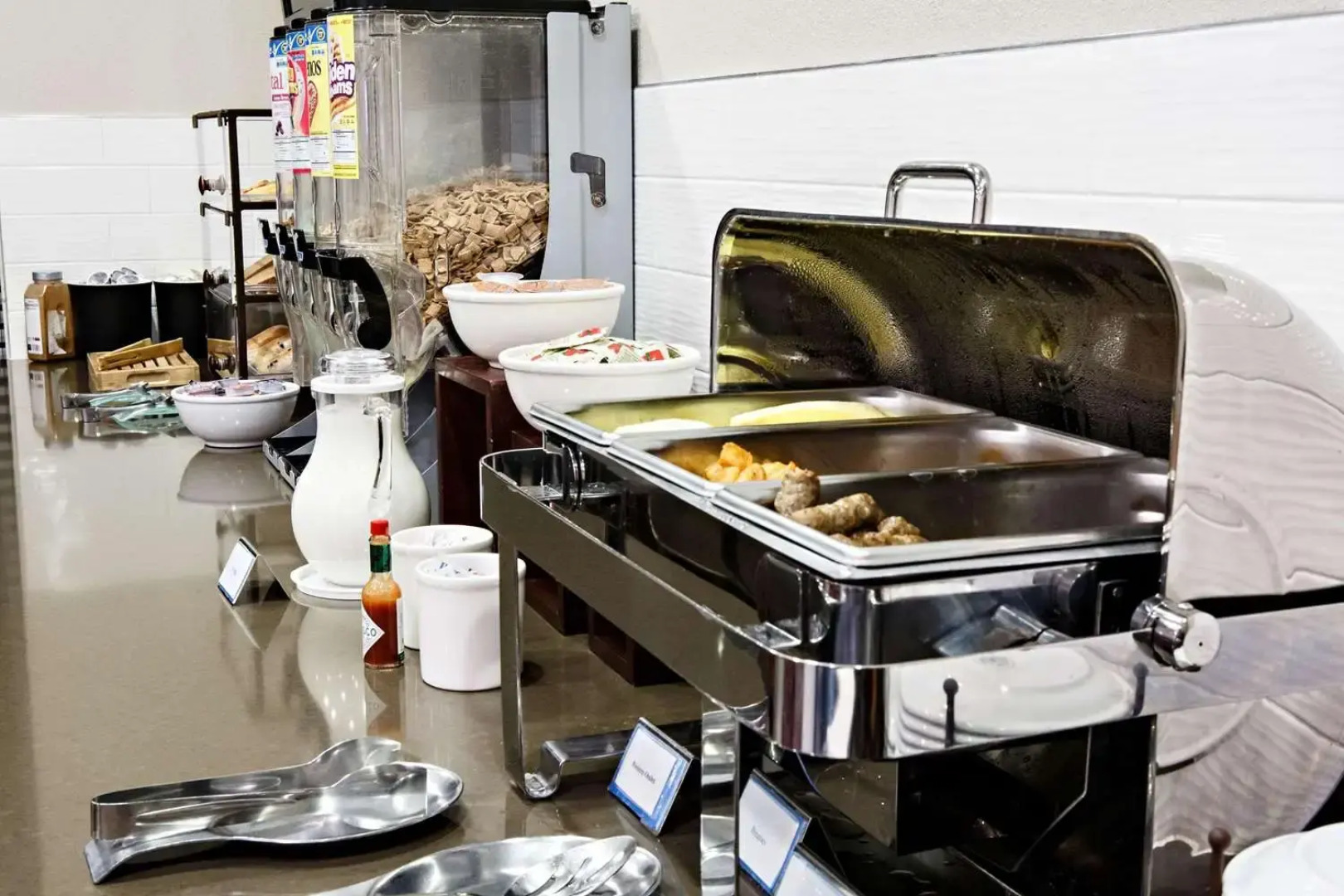 Country Inn & Suites by Radisson, Harrisburg West, PA