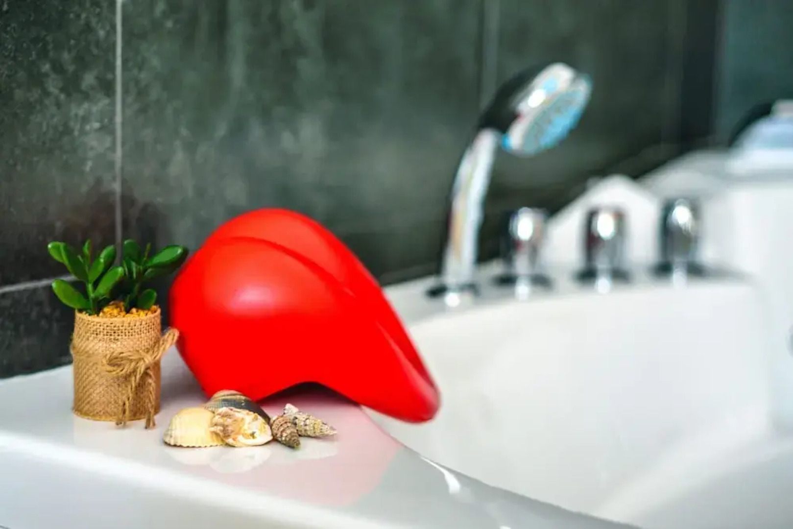 Rural House With Jacuzzi and Fireplace in the Room for 2-4 People