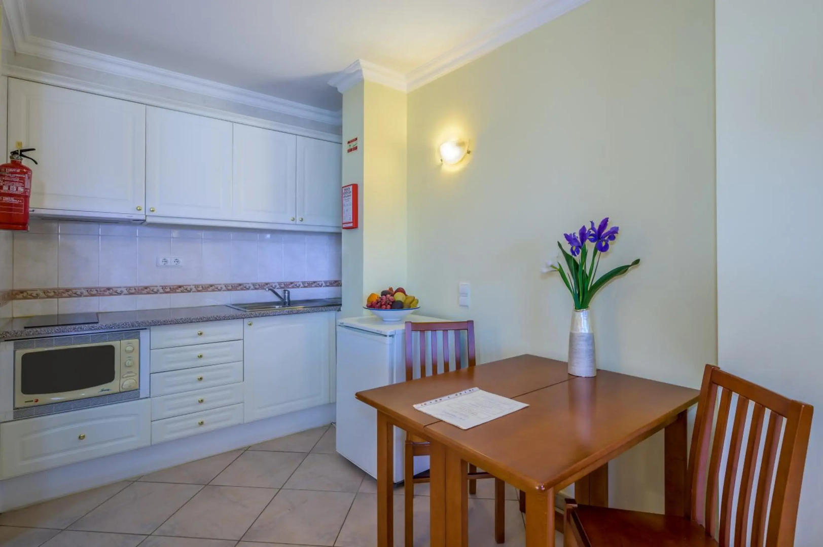 Canavial I & II Apartments