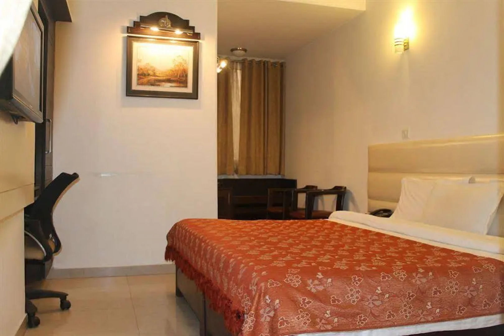 Hotel Asian International