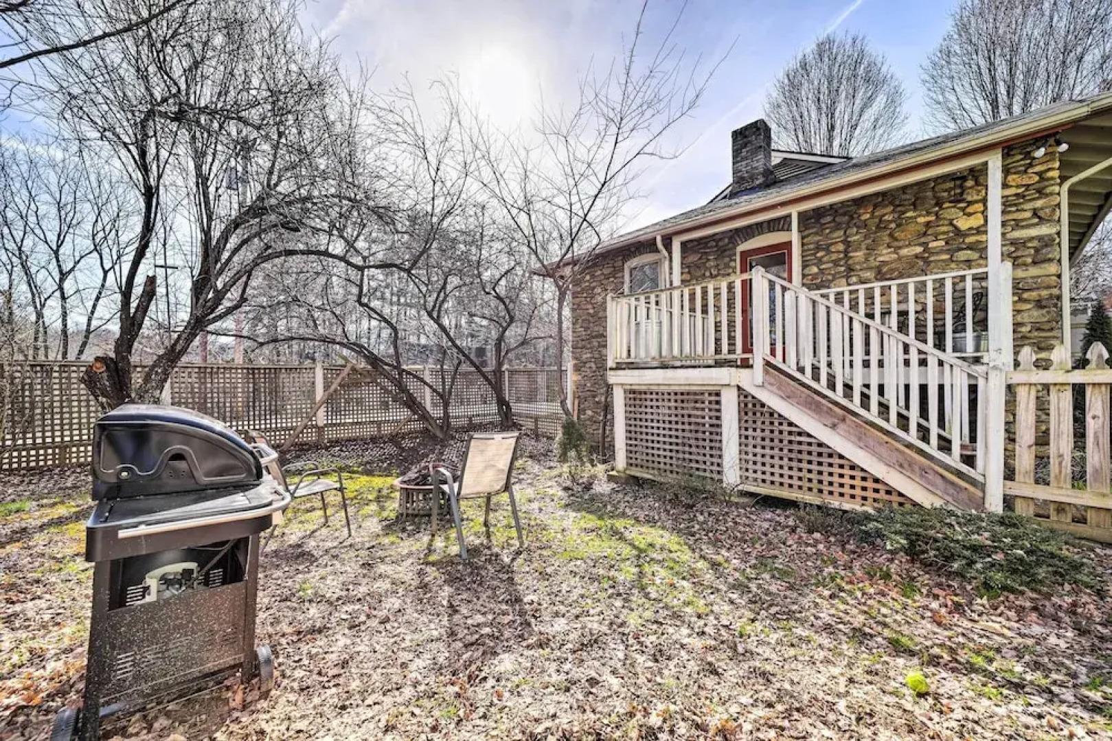 Quaint Home w/ Porch in Downtown Waynesville!