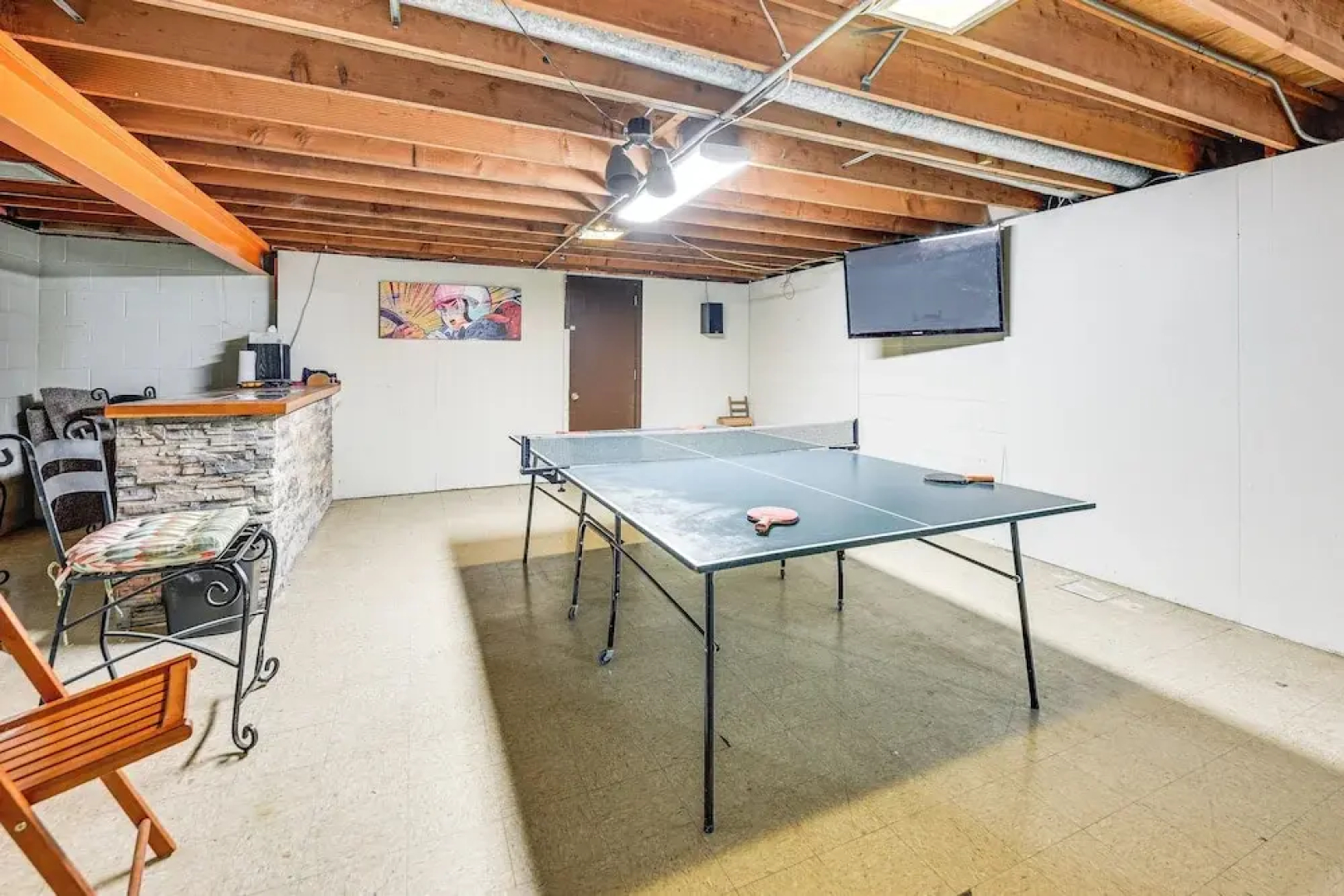 Convenient Racine Home: 4 Mi to Lake Michigan!
