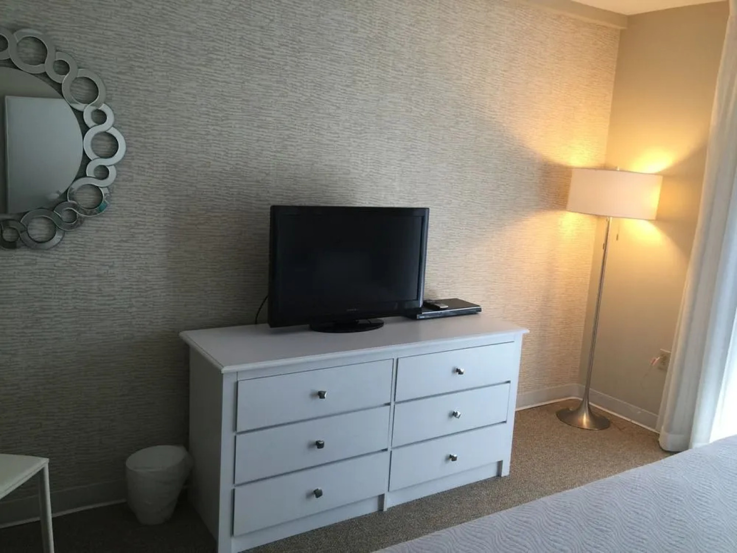 Brighton Suites Hotel