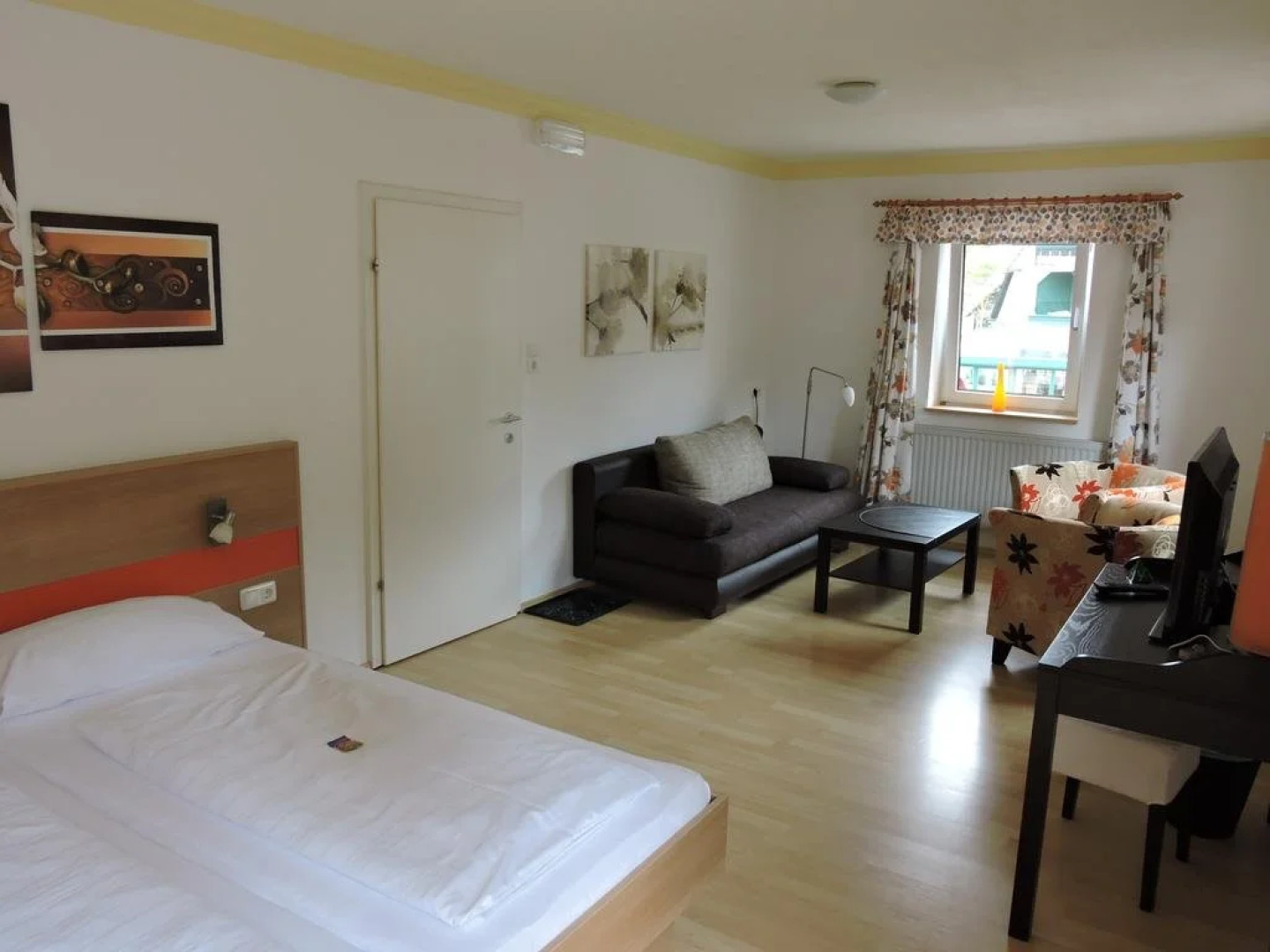 Edelweiss Alpine Lodge