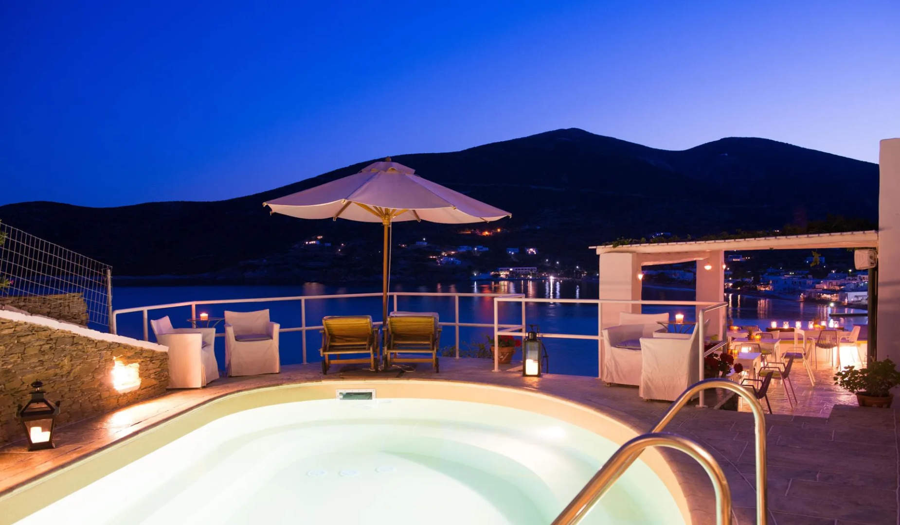 Niriedes Hotel