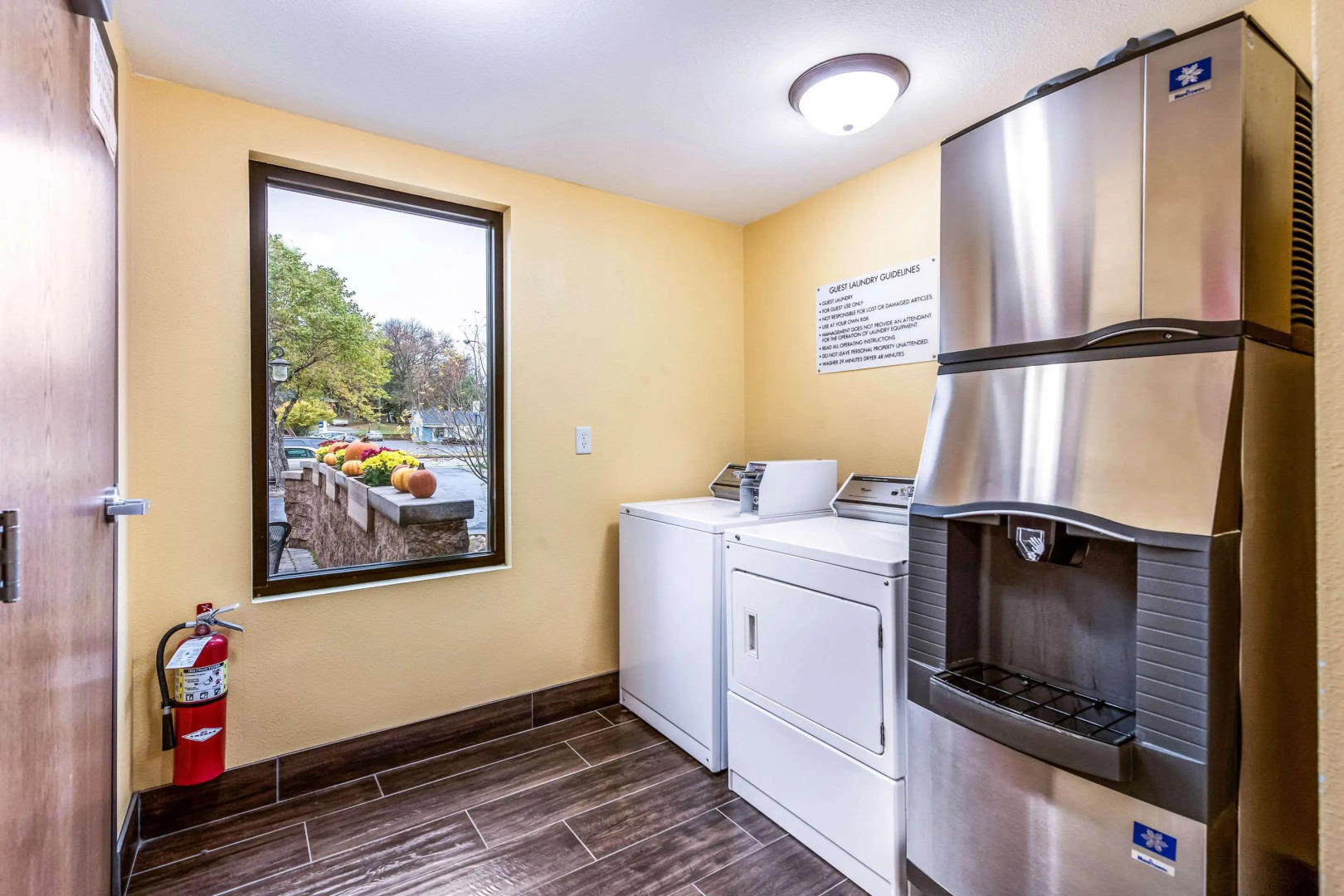 Econo Lodge Mayo Clinic Area