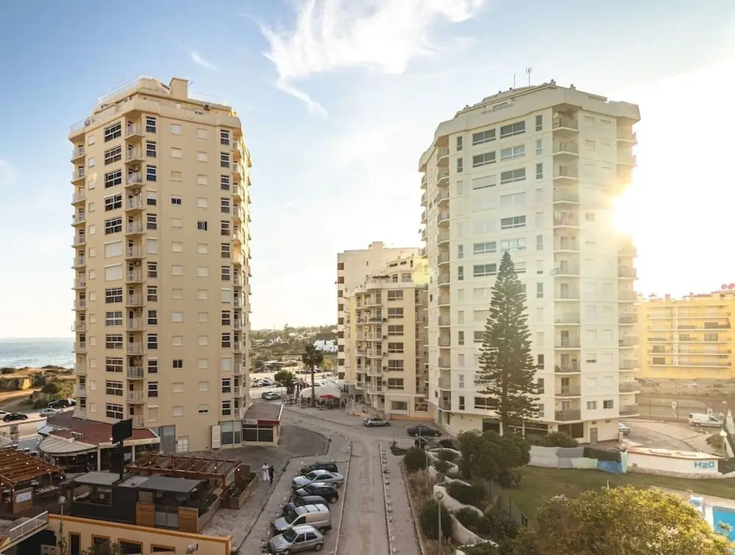 Inviting 2-bed Apartment in Armação de Pêra