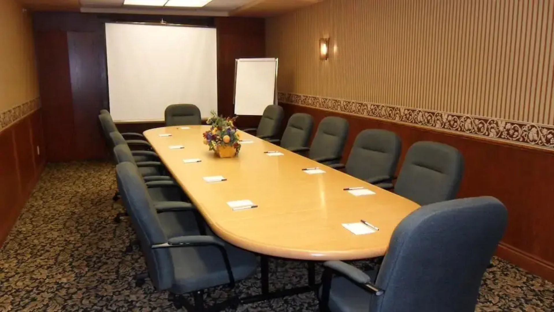 Lakeview Inns & Suites - Hinton