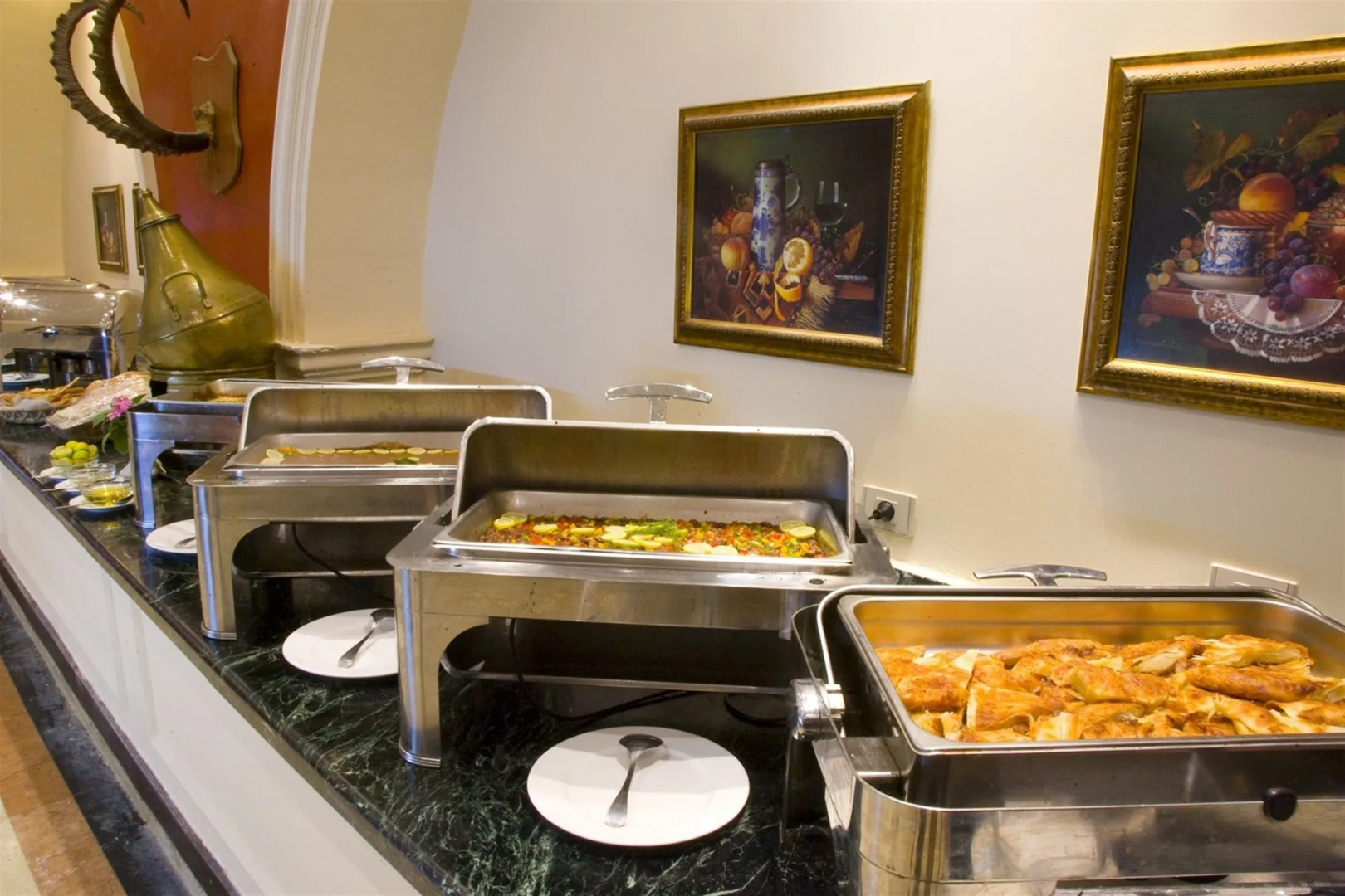 Helnan Auberge Hotel