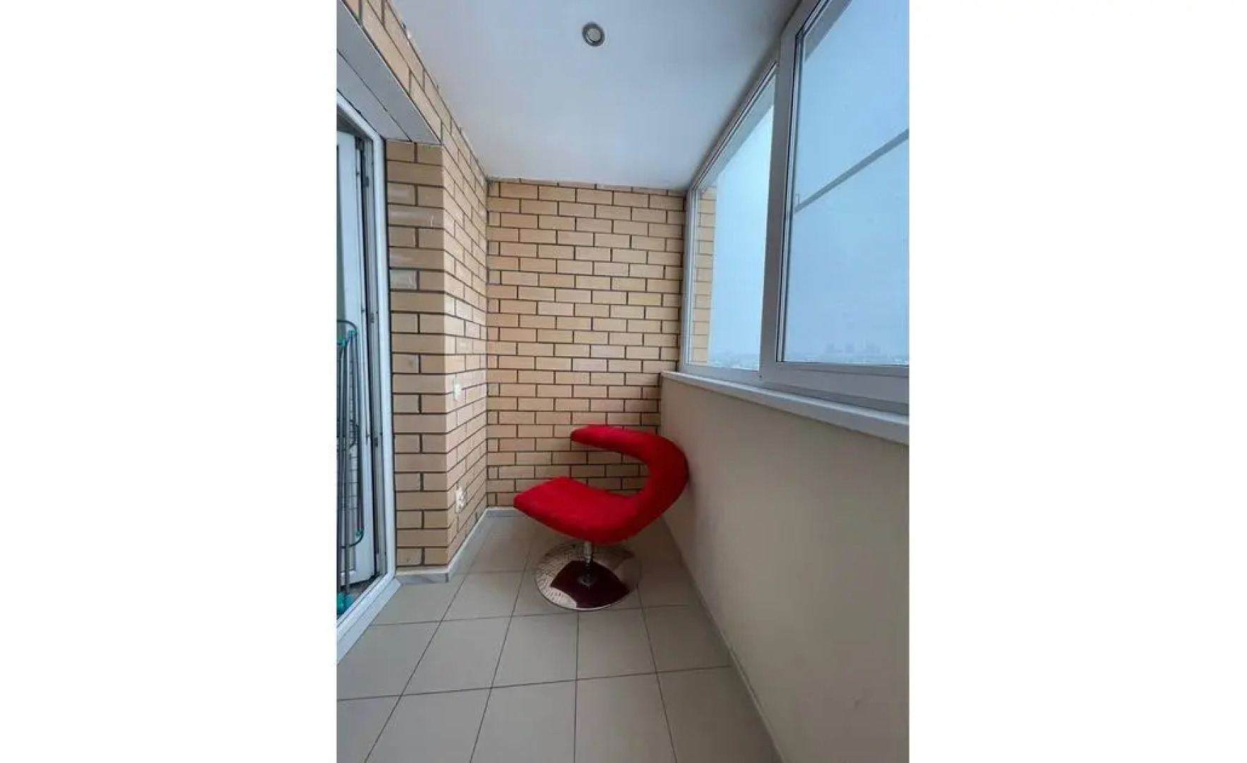 Tolstoy Apart Пионерская, д1