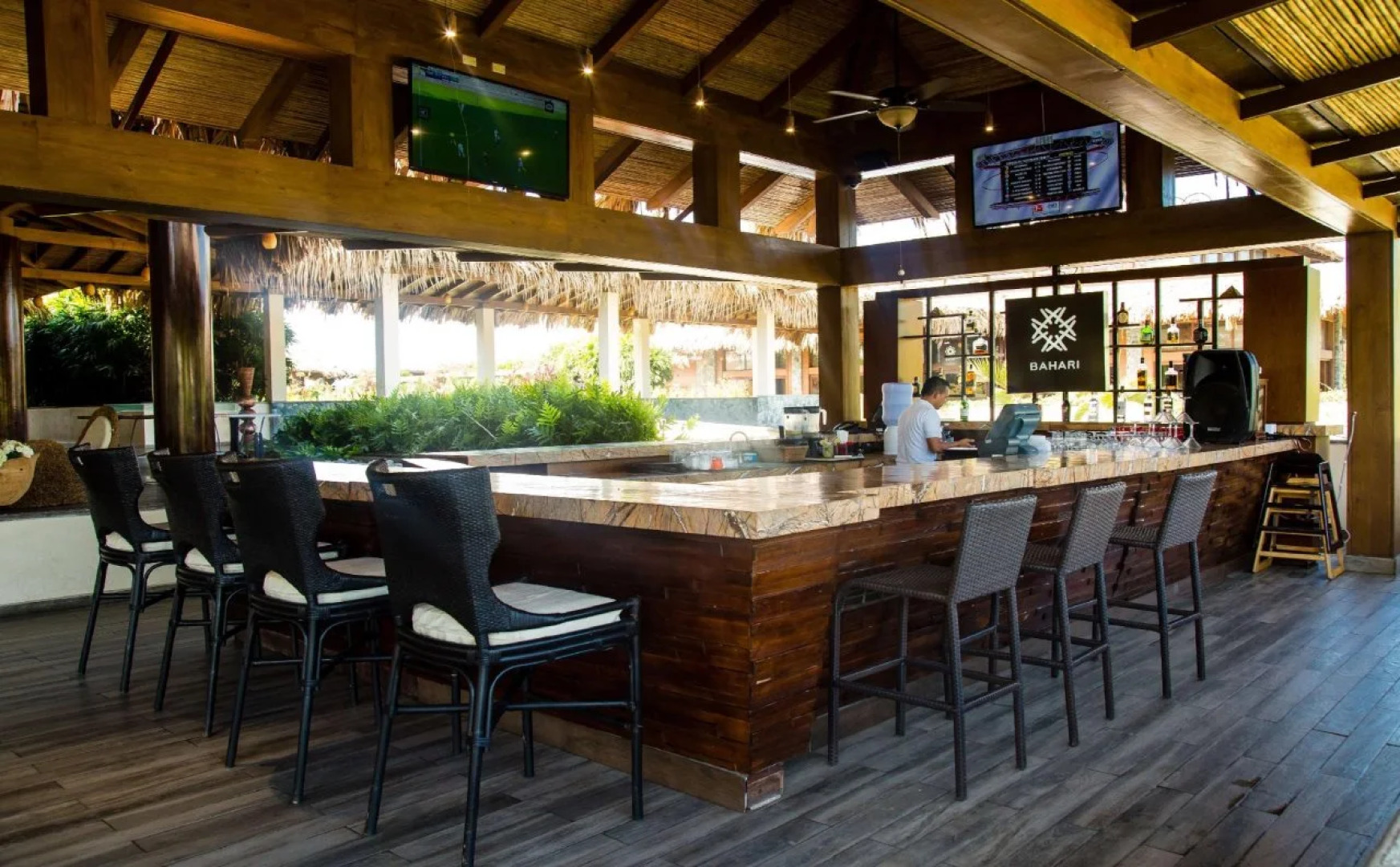 Indura Beach & Golf Resort, Curio Collection by Hilton