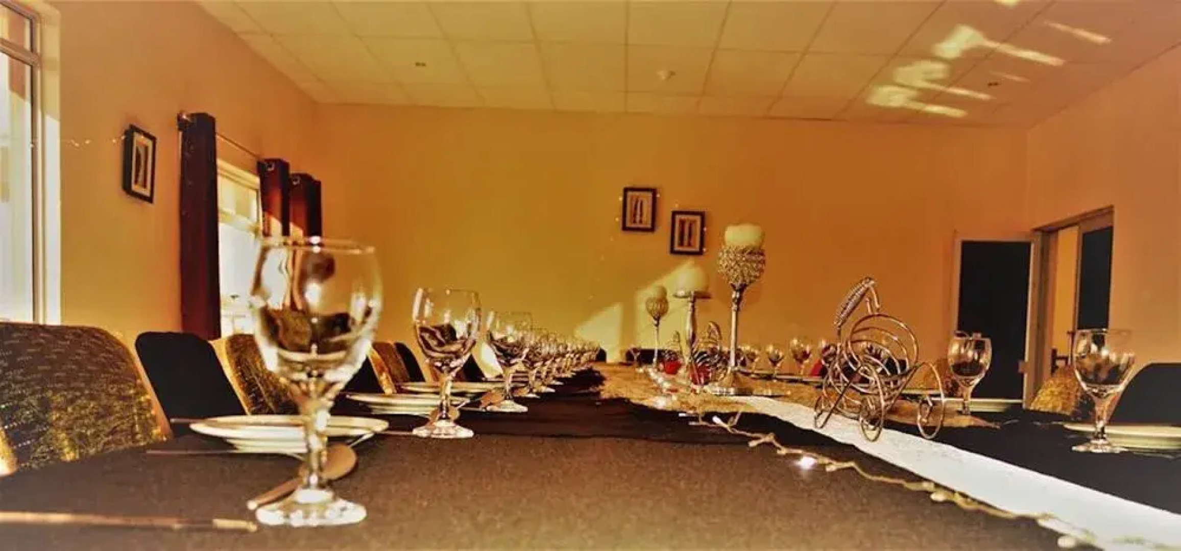 Adansonia Hotel Maun