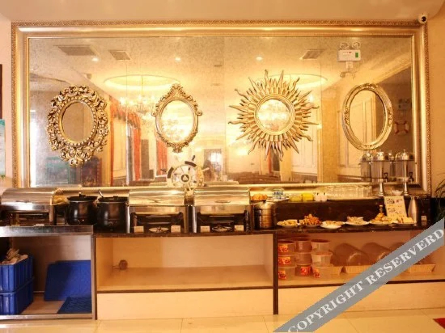 Qingmu Platinum Hotel (He County Hezhou Road Antian International)