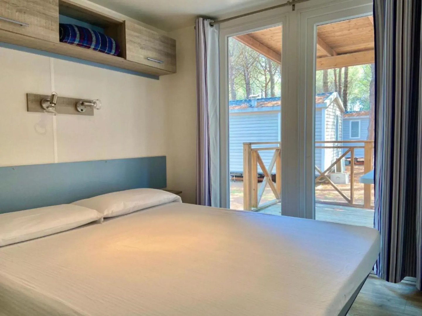 Club Del Sole Spina Family Collection