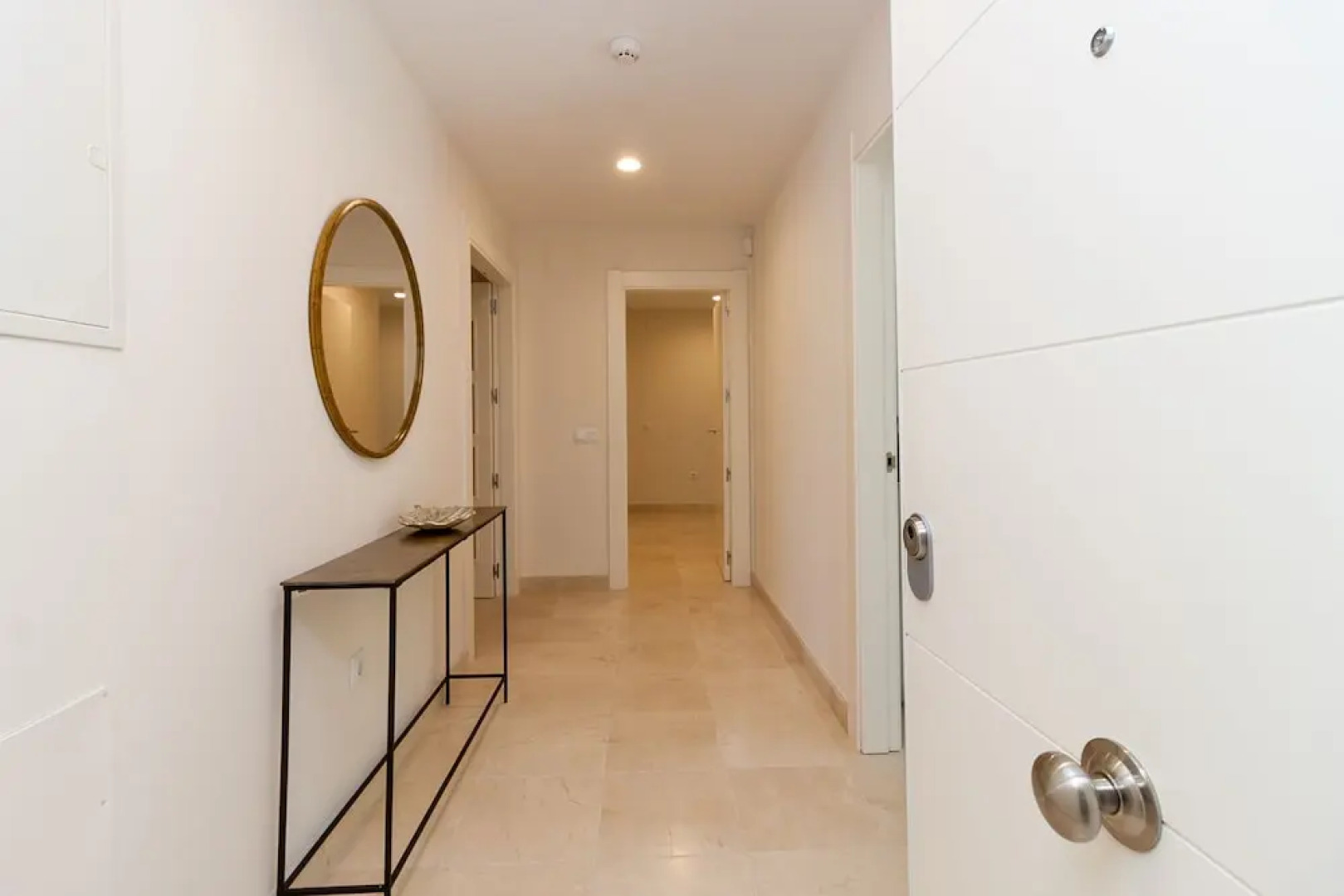 Flamingos Holiday Haven Canovas Apartment