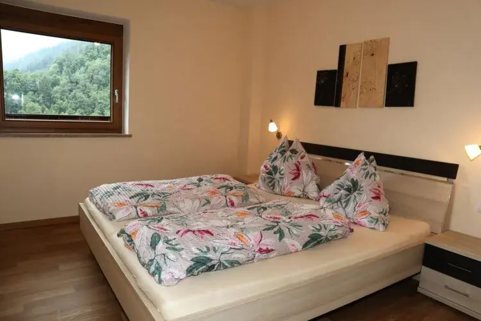 Cosy apartment in the middle of the largest wildlife park in South Tyrol