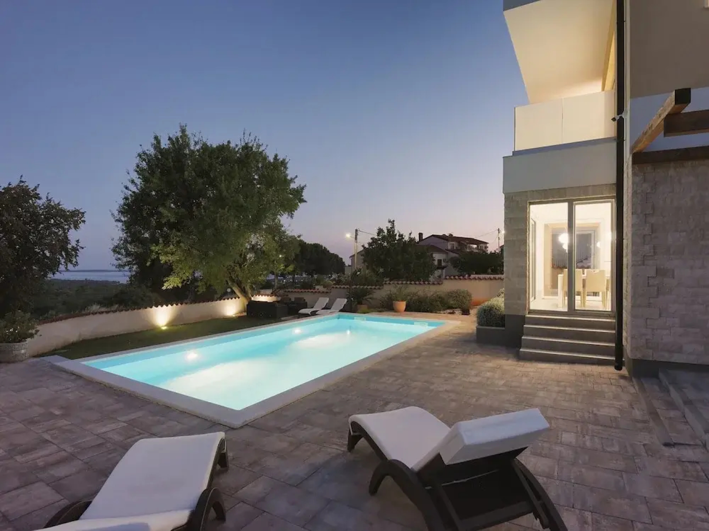Villa in Peroj With Pool Near Barbariga Beach
