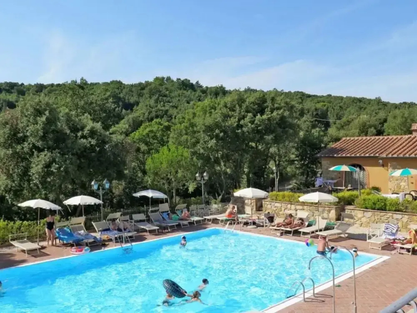 Apartment in Monteverdi Near Wine Tours