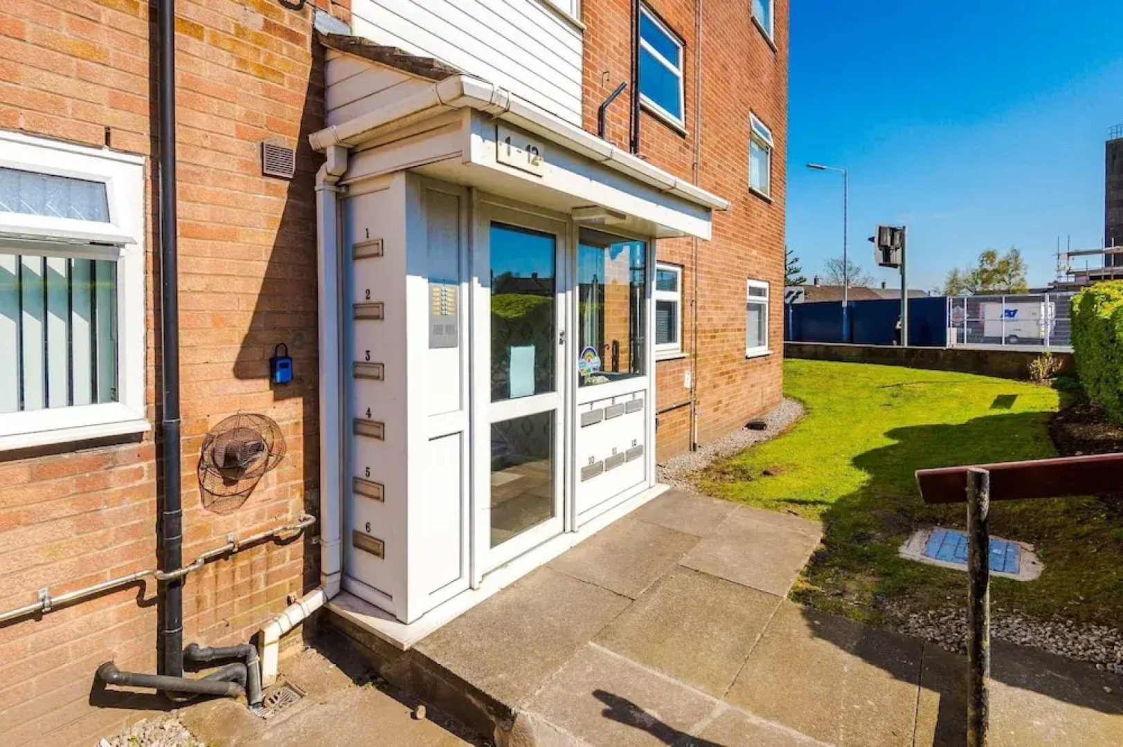 Modern 1BR Apartment in Whitefield