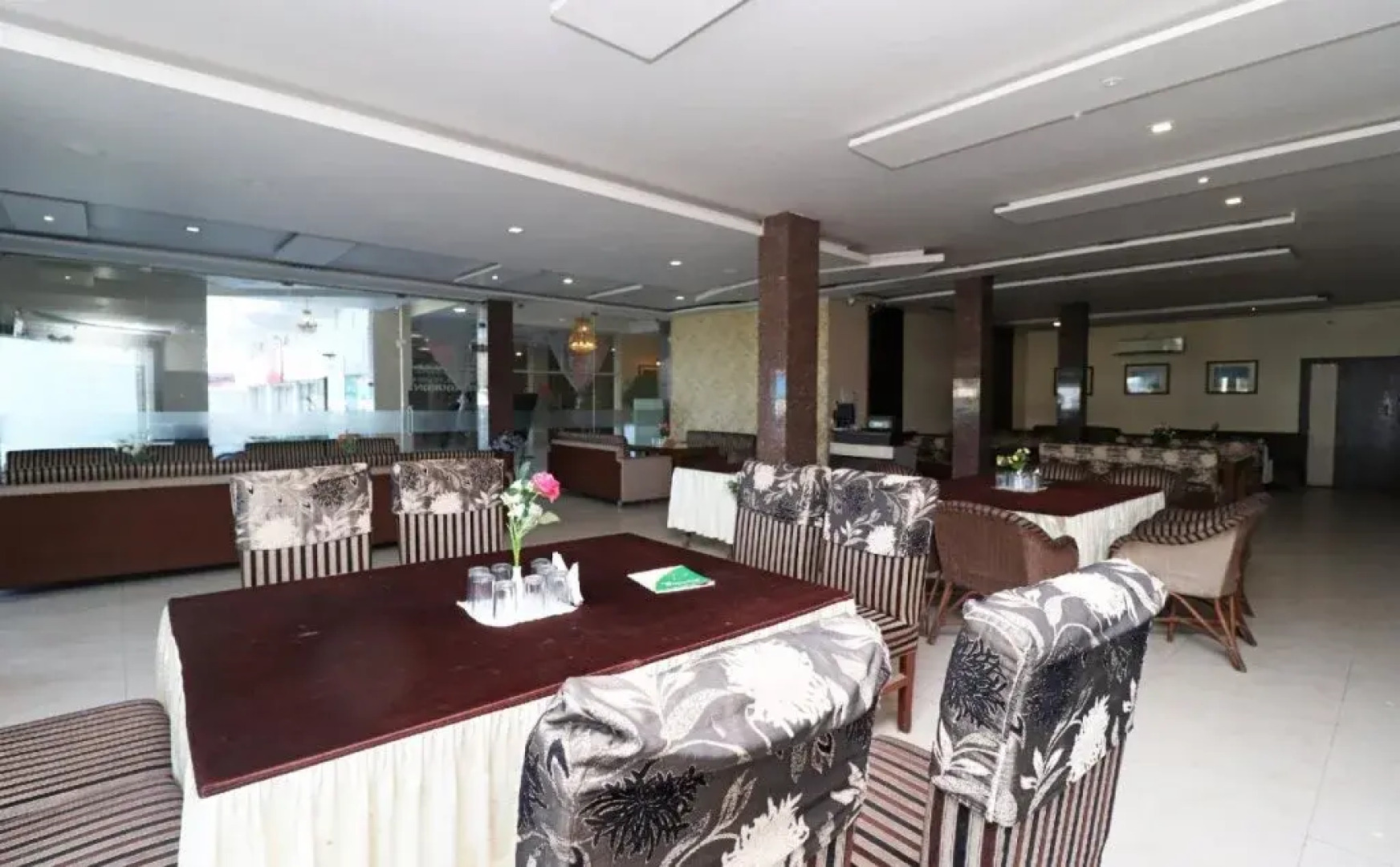 Hotel Alankar Greens by OYO Rooms