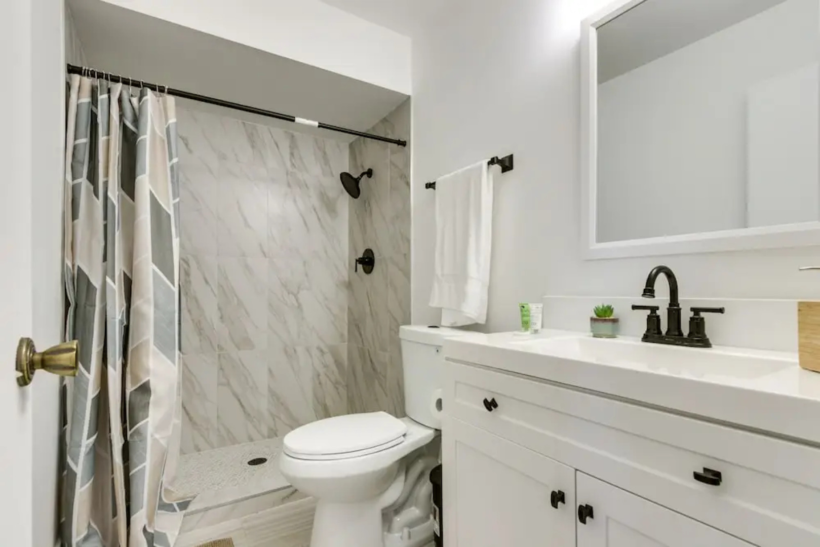 Quiet Ridgecrest Vacation Rental w/ Private Yard!