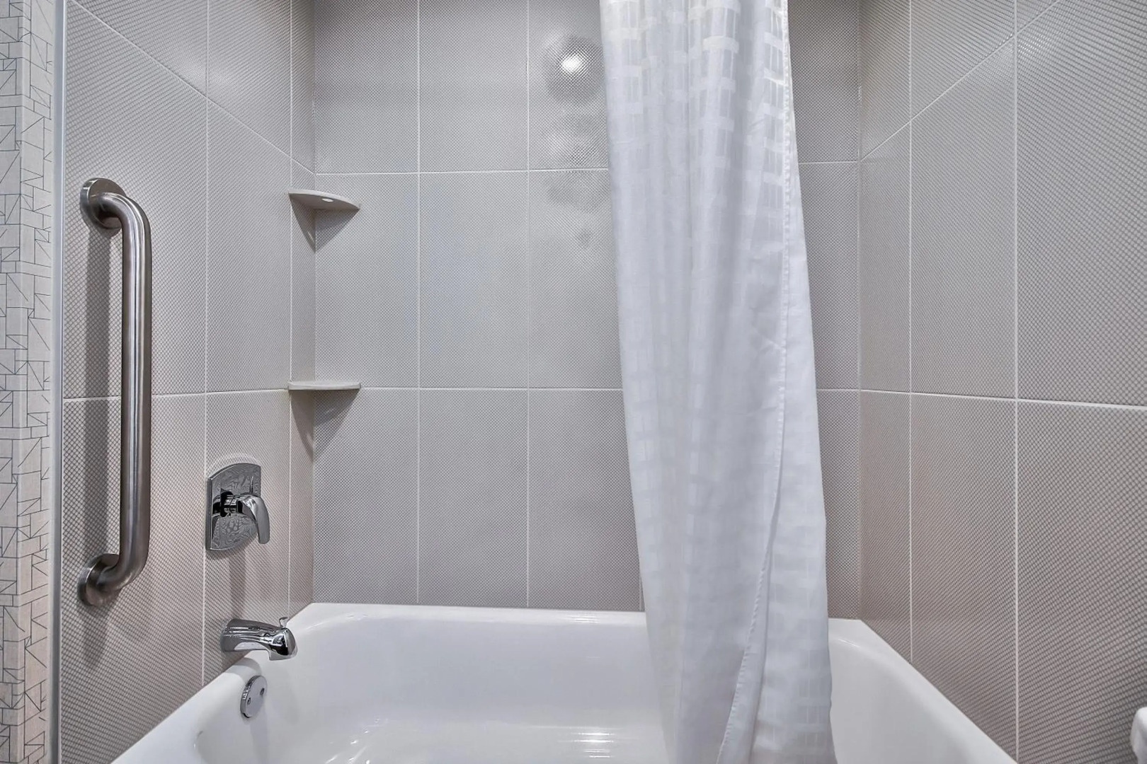 Comfort Inn And Suites South