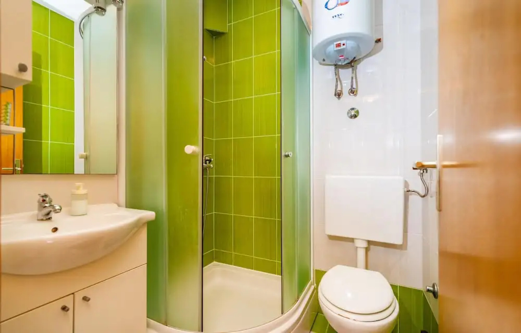 Stunning Home in Pasman With 7 Bedrooms, Wifi and Outdoor Swimming Pool