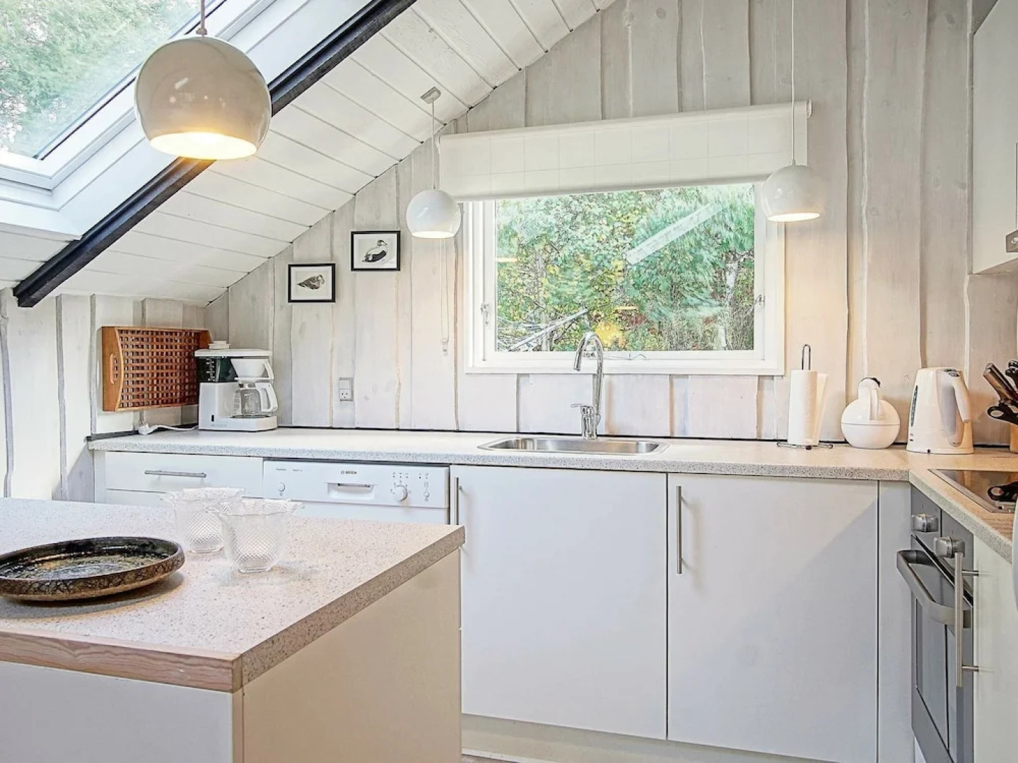 Magnificent Holiday Home in Aakirkeby near Sea