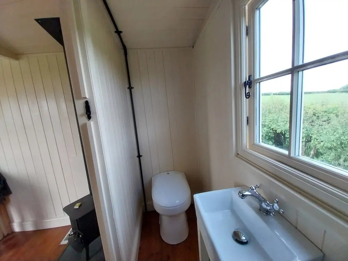 The Musterer's Hut, Outdoor Bath & Valley View
