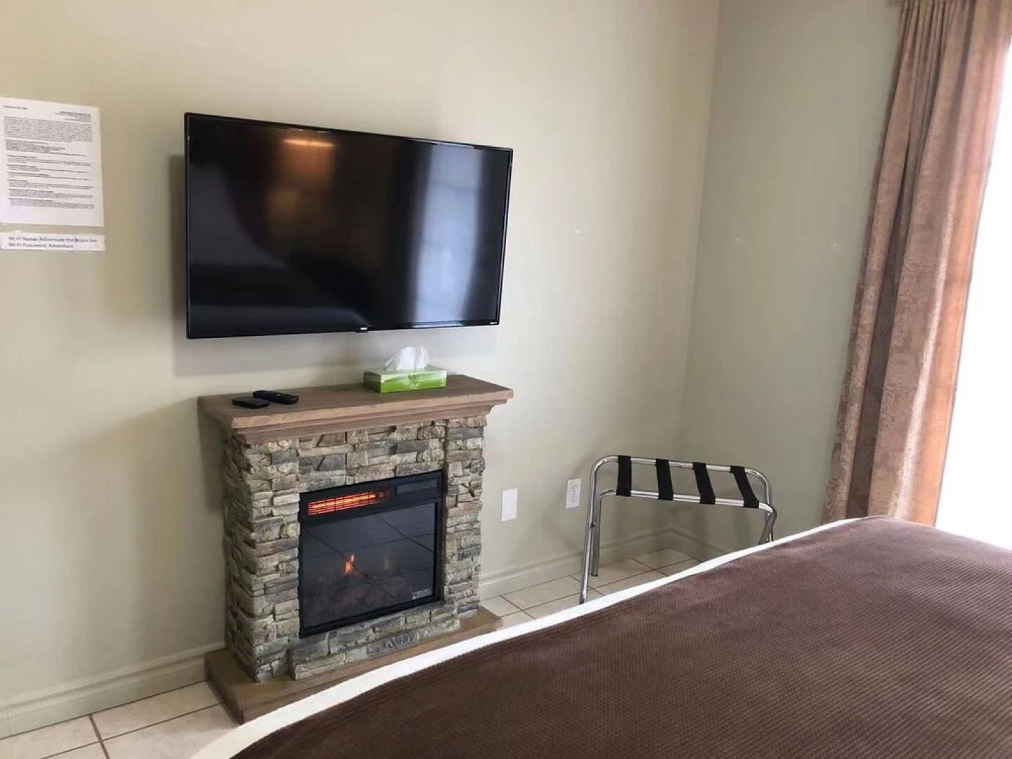 Adventure The Bruce Inn