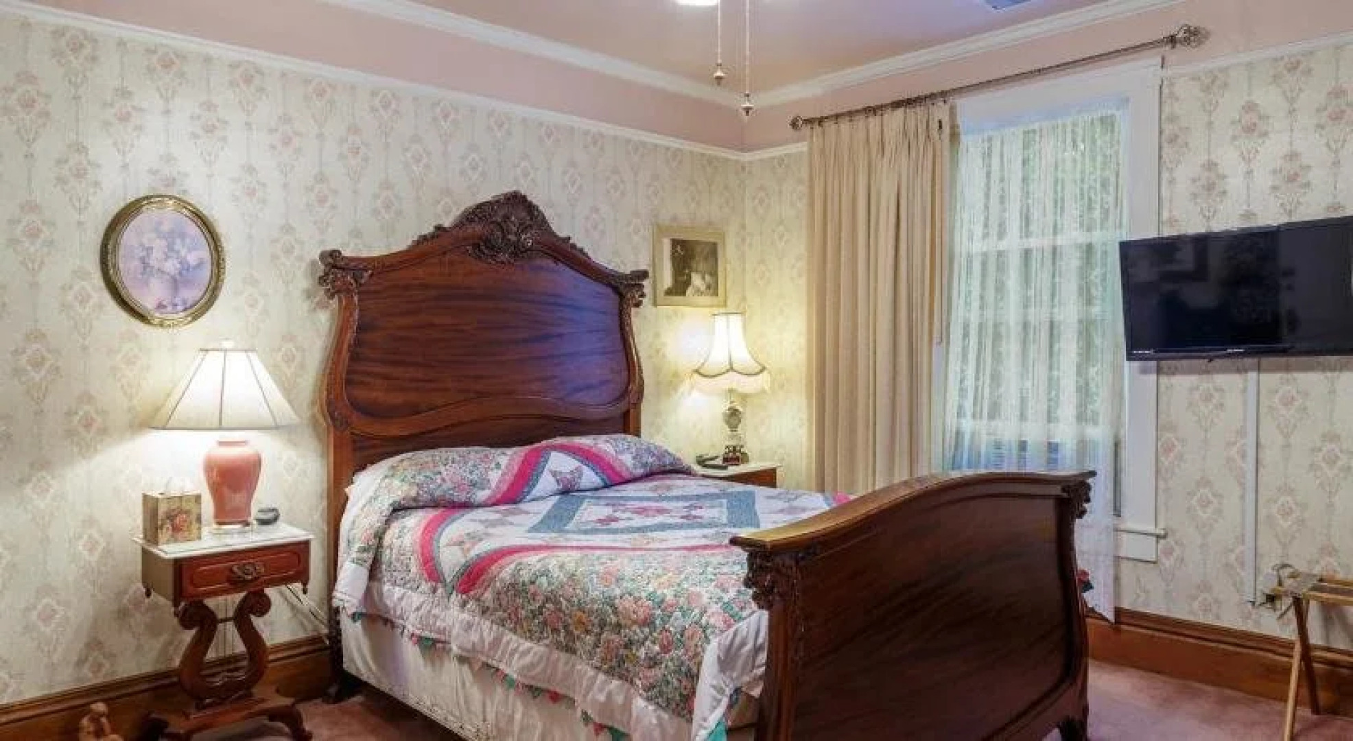 Roseberry House Bed & Breakfast