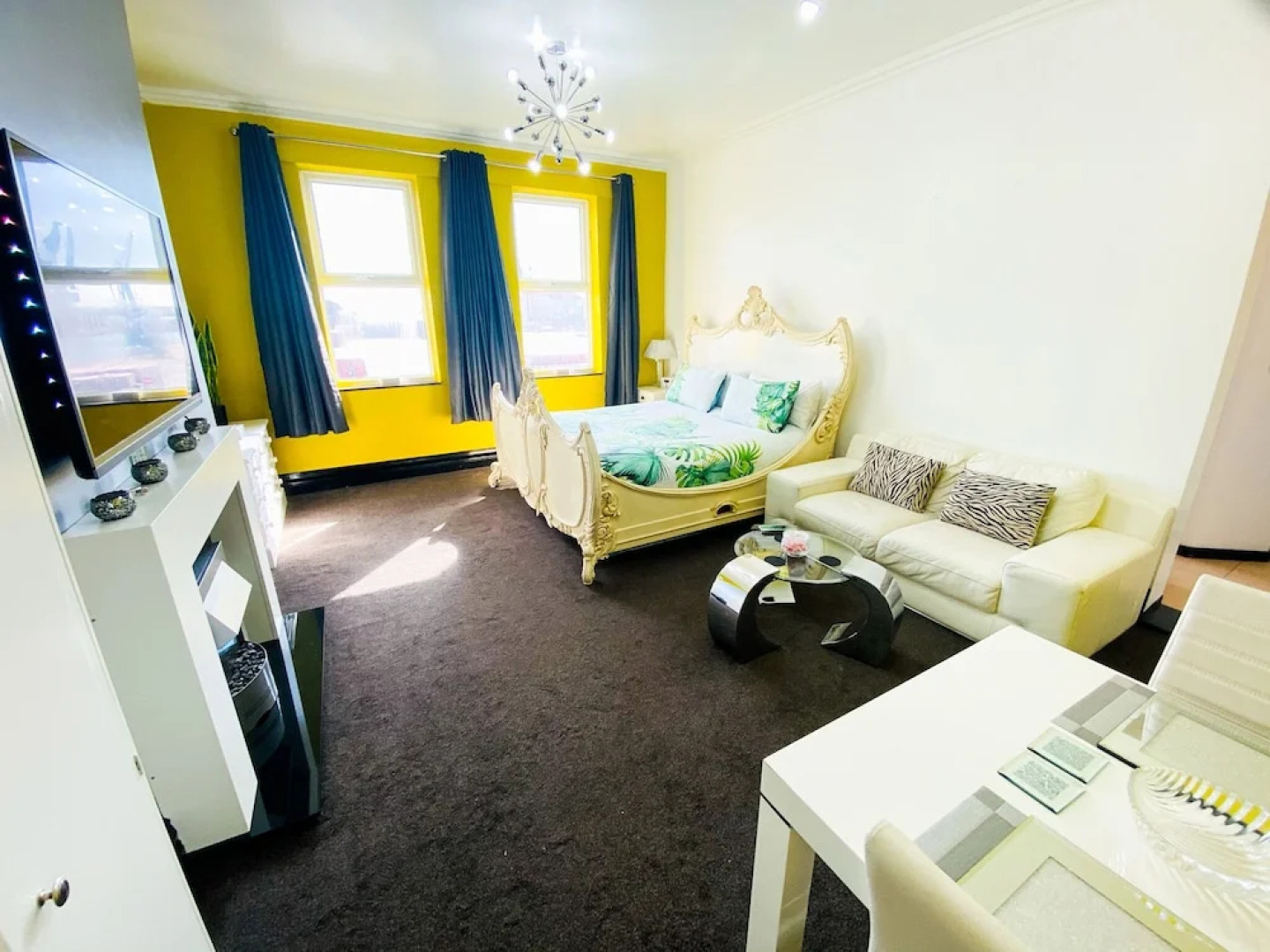 PHOENIX Executive Apart-Hotel