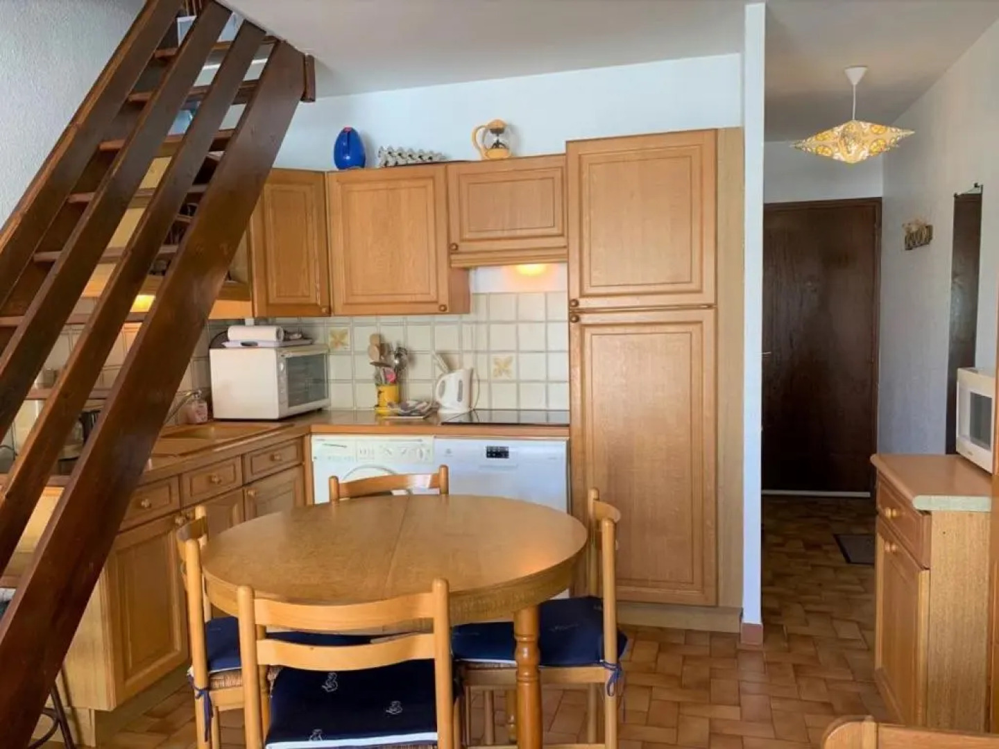 Appartement Mèze, 2 pièces, 4 personnes - FR-1-604-30