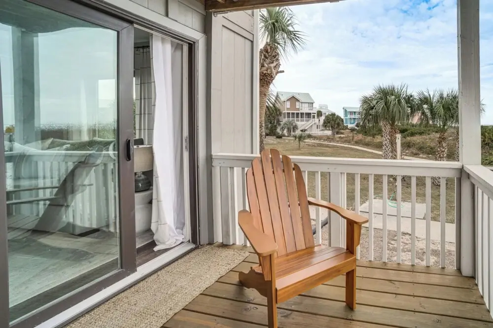 Beachfront Saint Helena Island Condo w/ Amenities!