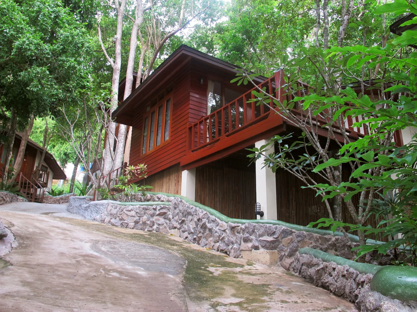 Dusit Buncha Koh Tao by Riya Group