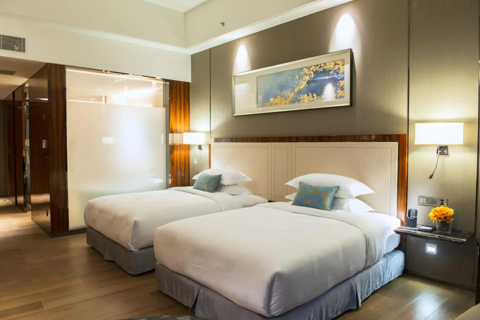 Forest City Marina Hotel