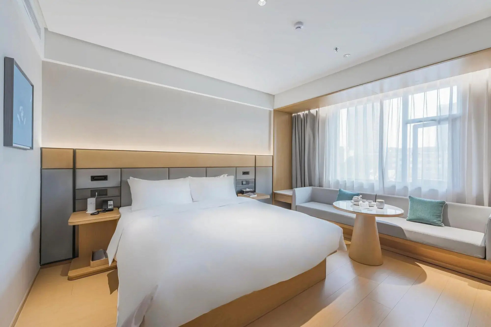 Ji Hotel Suzhou Baodai Road Metro Station