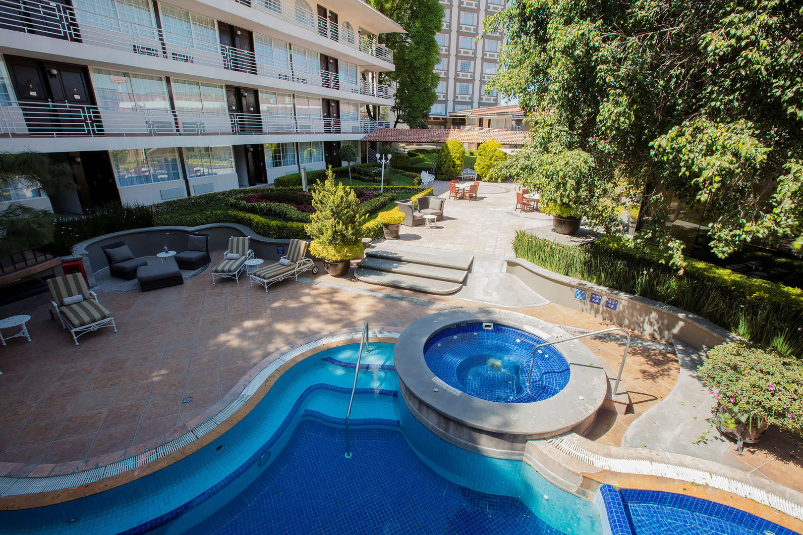 Krystal Satélite María Bárbara