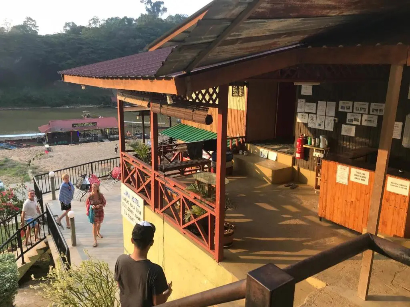 Liana Hostel Taman Negara