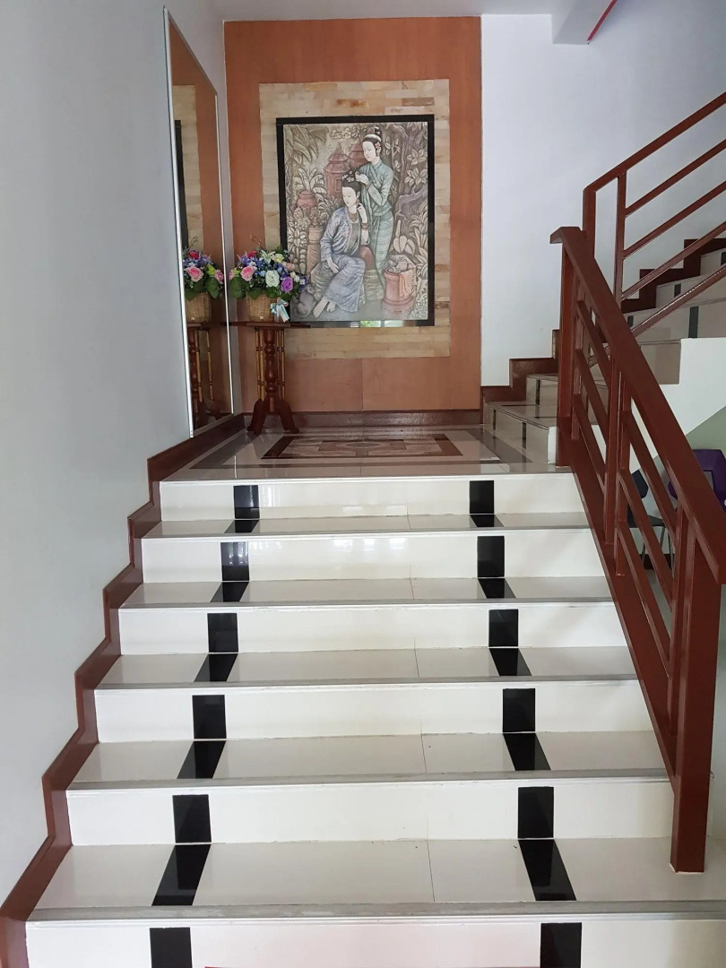 Chatchawan Apartment