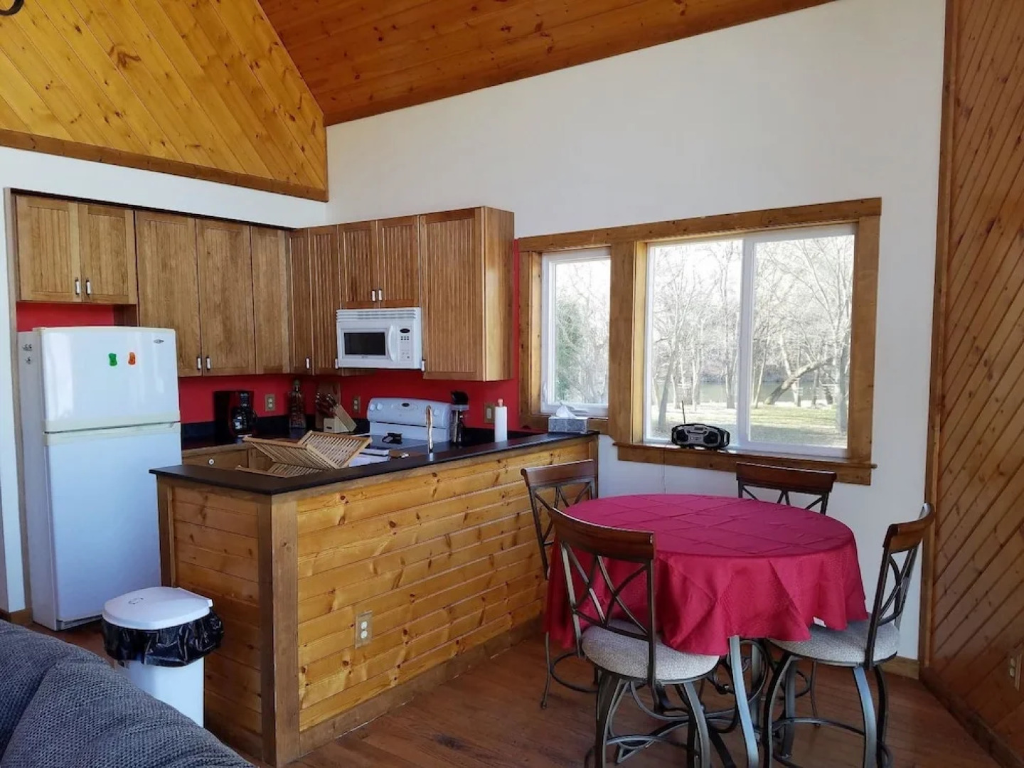 The Shuck- Christophers Riverside Cabin