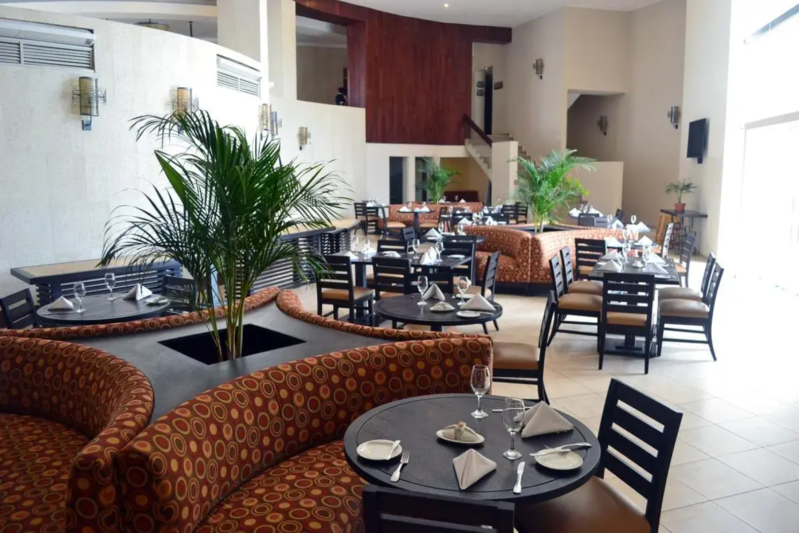 Sun Hotel