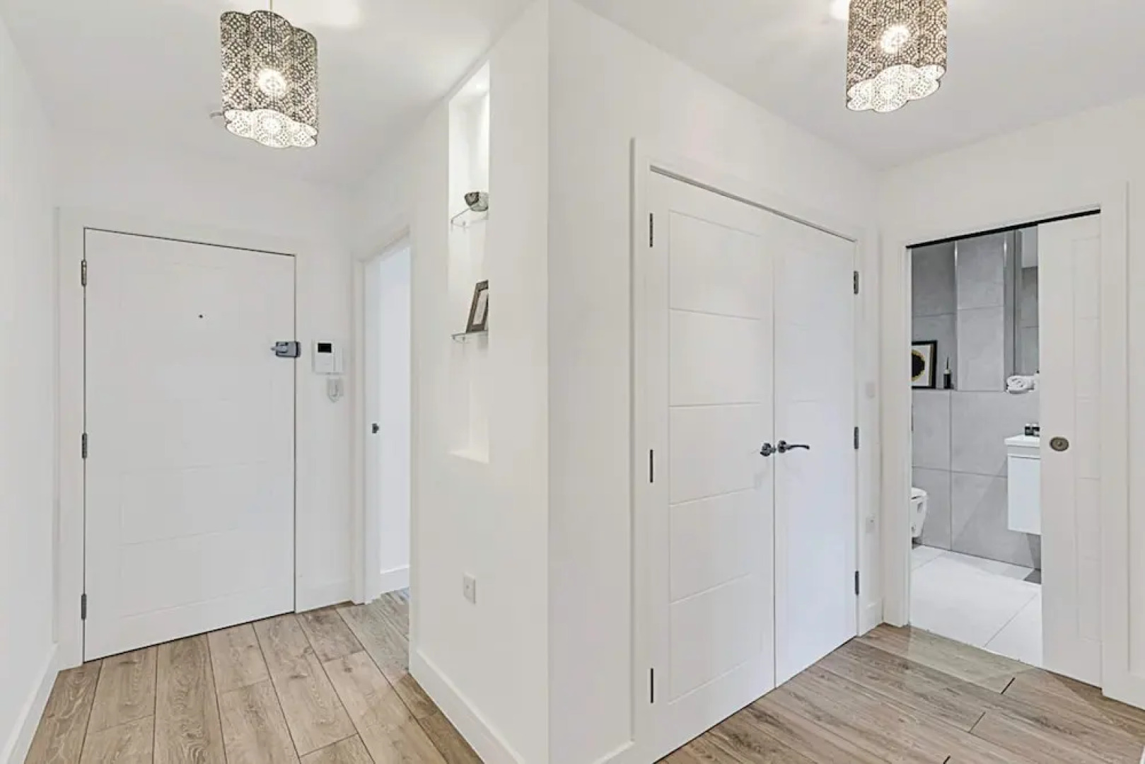 Newly Furnished and Bright Home