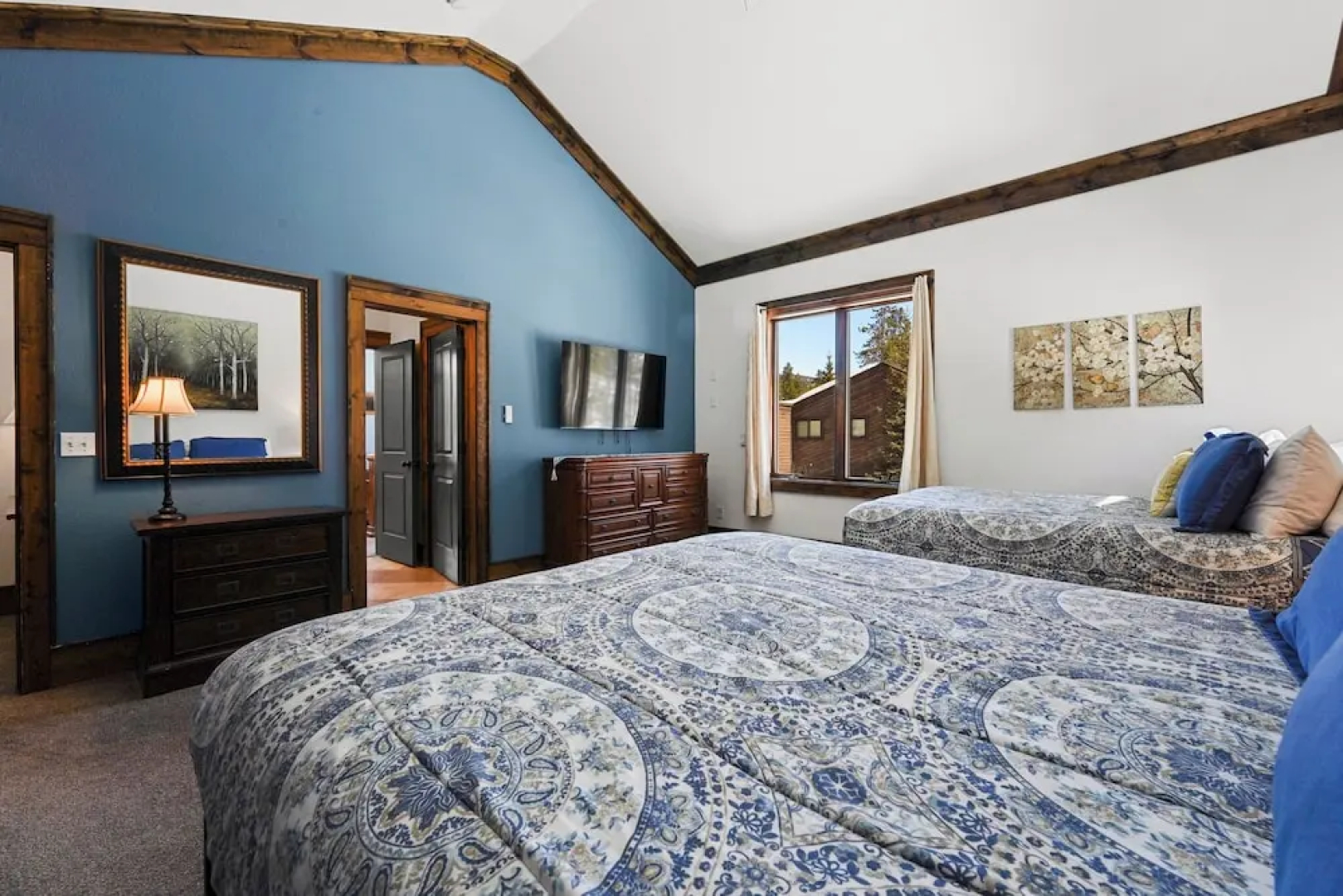 Soda Ridge 1608 by Summit County Mountain Retreats