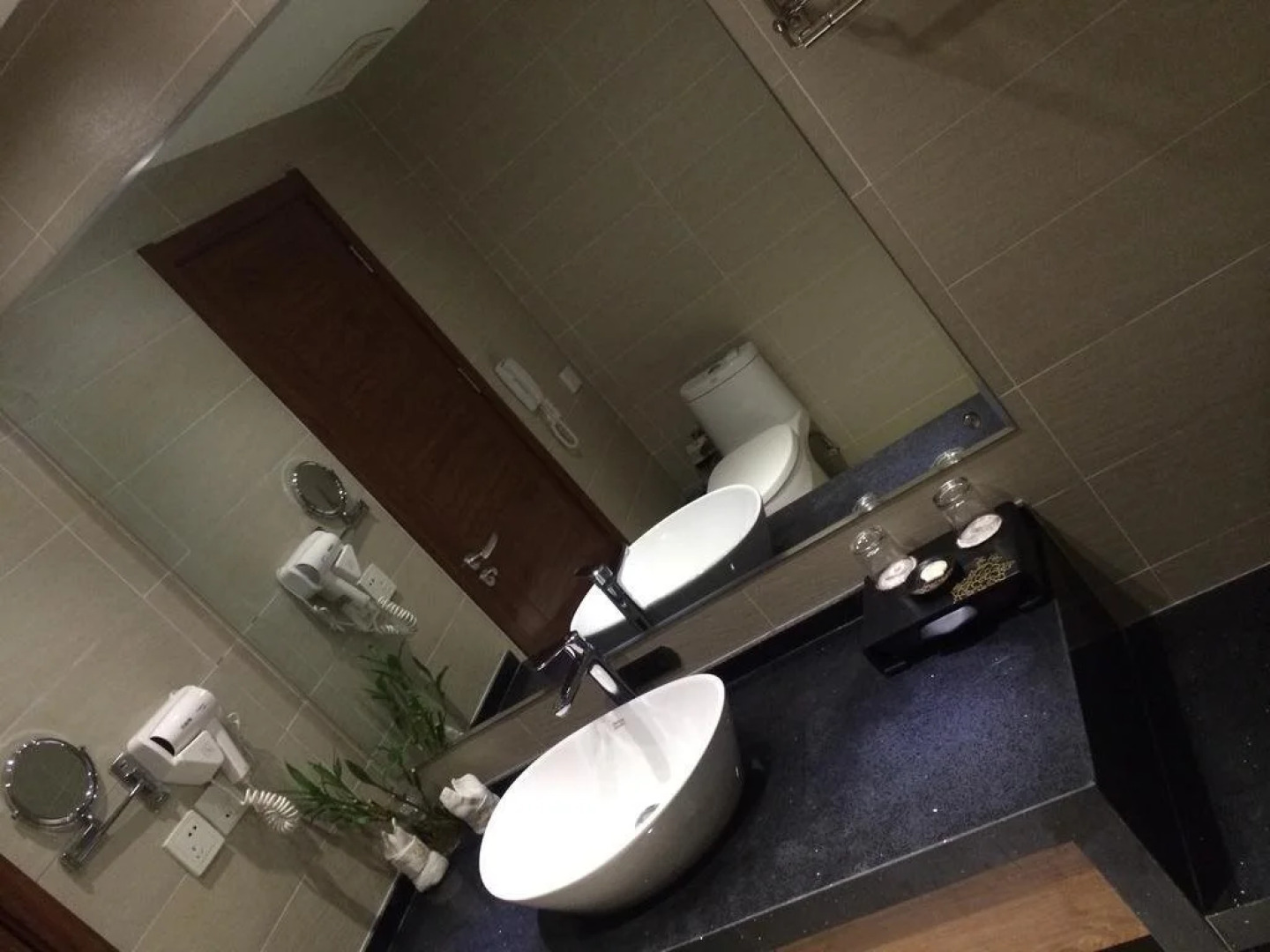 Dunhuang International