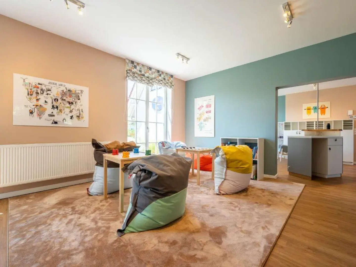 Komfort Appartement mit 2 Schlafzimmern und Terrasse B01