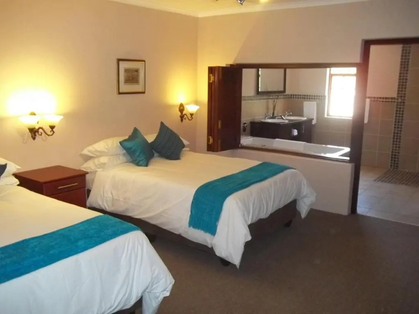 Queen Manor Boutique Guest House