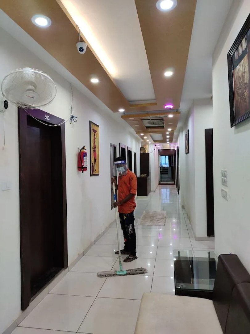 Vinayak Palace Hoshangabad