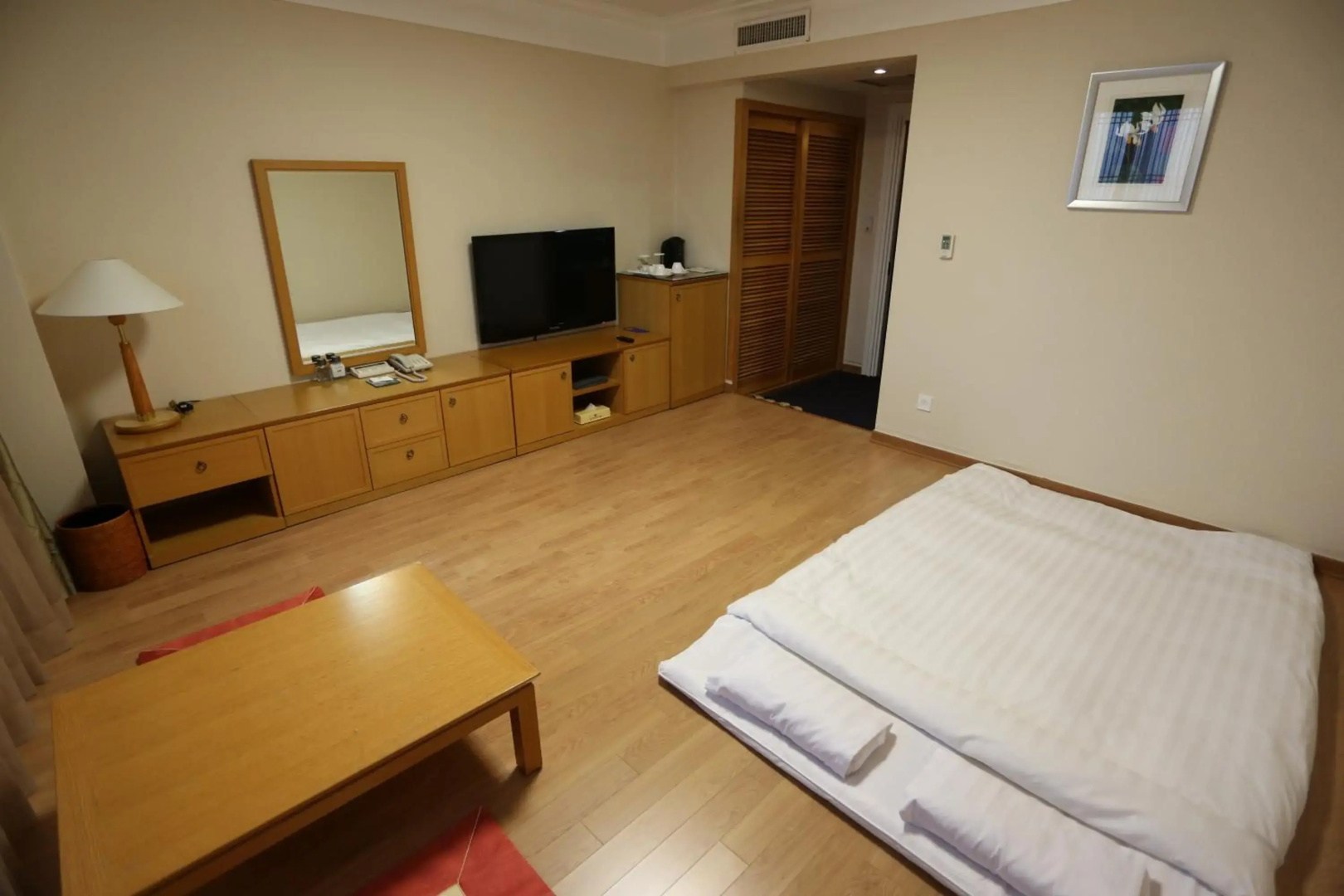 Shangria Beach Tourist Hotel